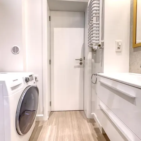 Apartment Jerozolimskie Move In Center